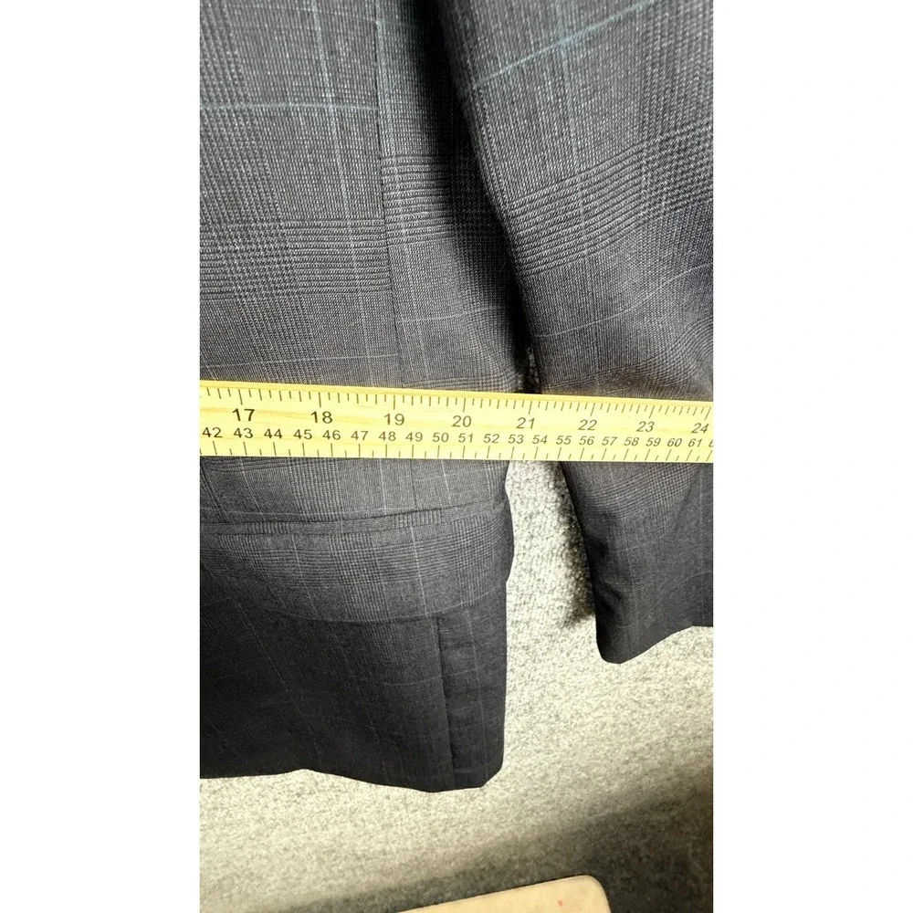 Jos. A. Bank Blazer 42R Gray Blue Plaid 100% Wool 2 Button Sport Coat Mens
